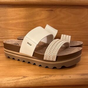 Reef Women's Cream and Brown Sandals